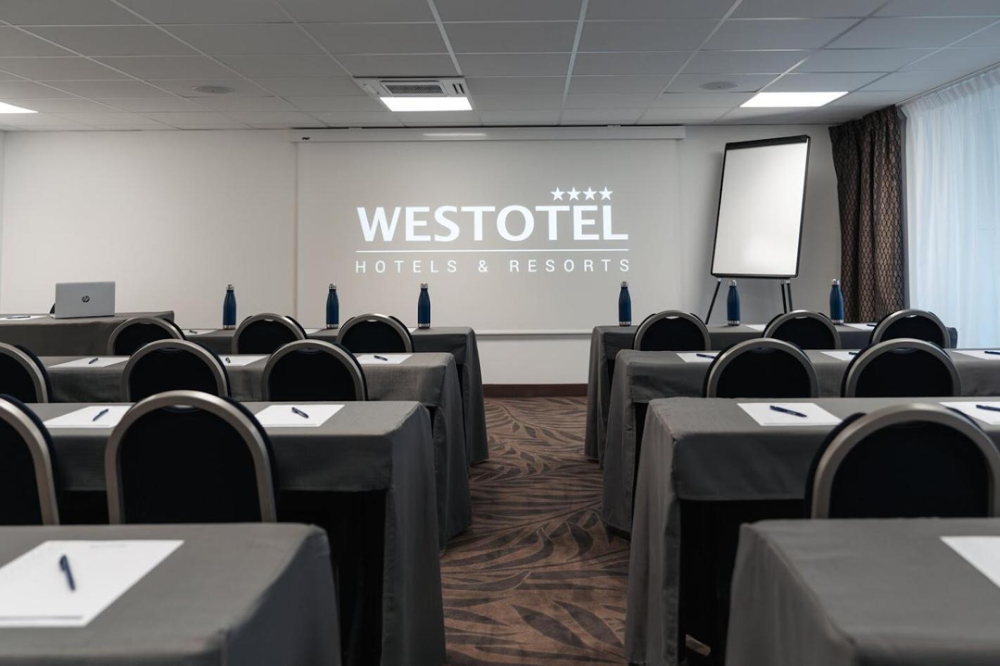 Westotel Taverny - Paris Val-D'Oise Bagian luar foto